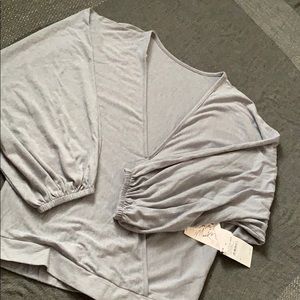 ✨ Loose 3/4 sleeve top